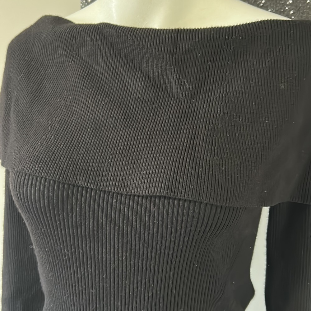 White House Black Market Bow Back Sweater Black Long Sleeve Keyhole Sz S - Picture 5 of 12